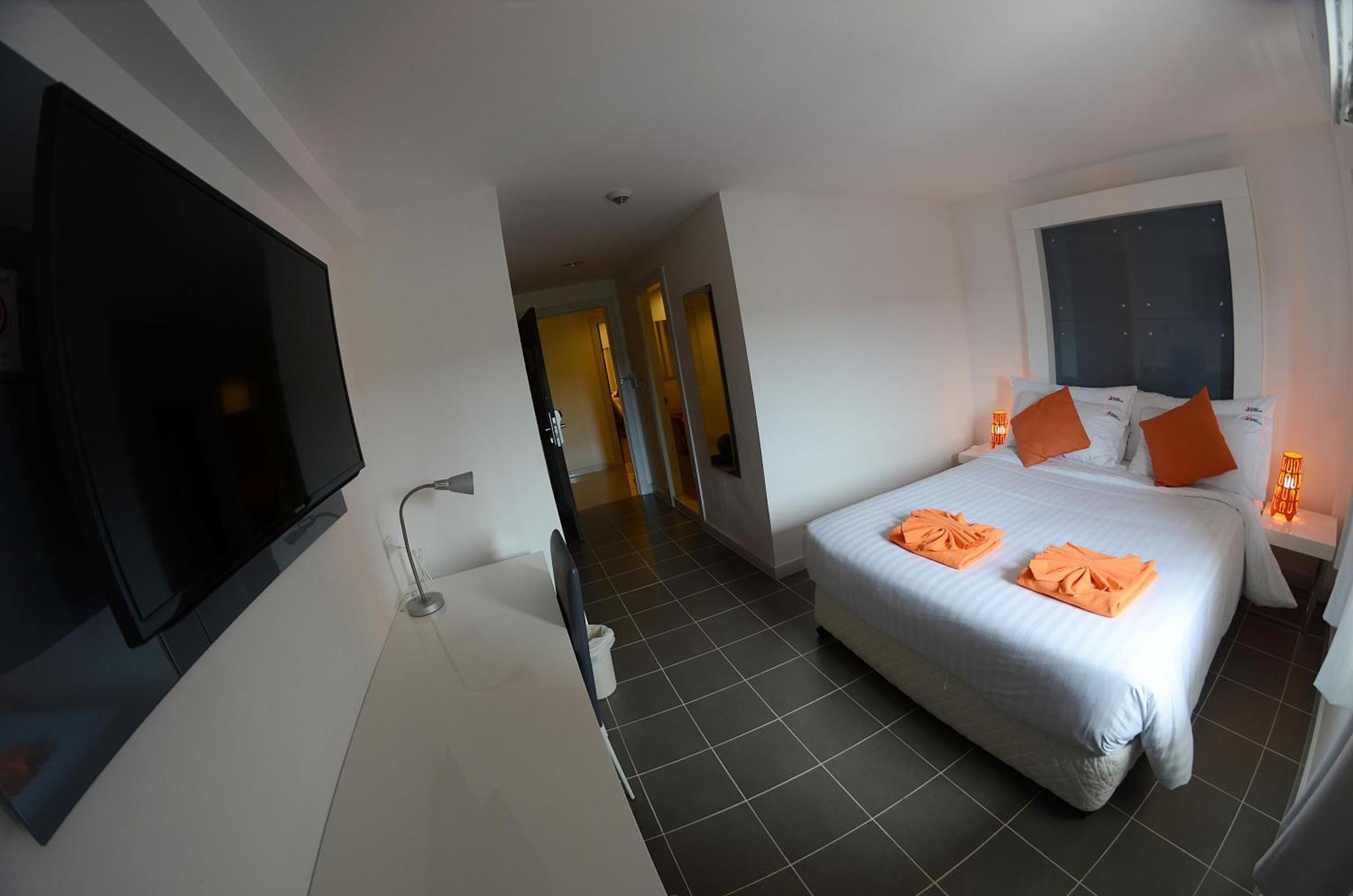 The Original Orange Hotel Nakhon Si Thammarat Quarto foto
