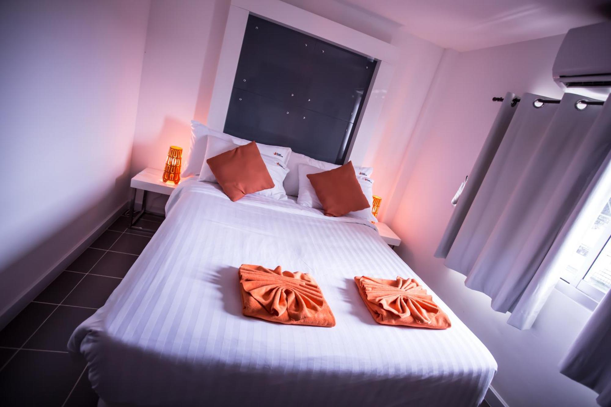 The Original Orange Hotel Nakhon Si Thammarat Quarto foto
